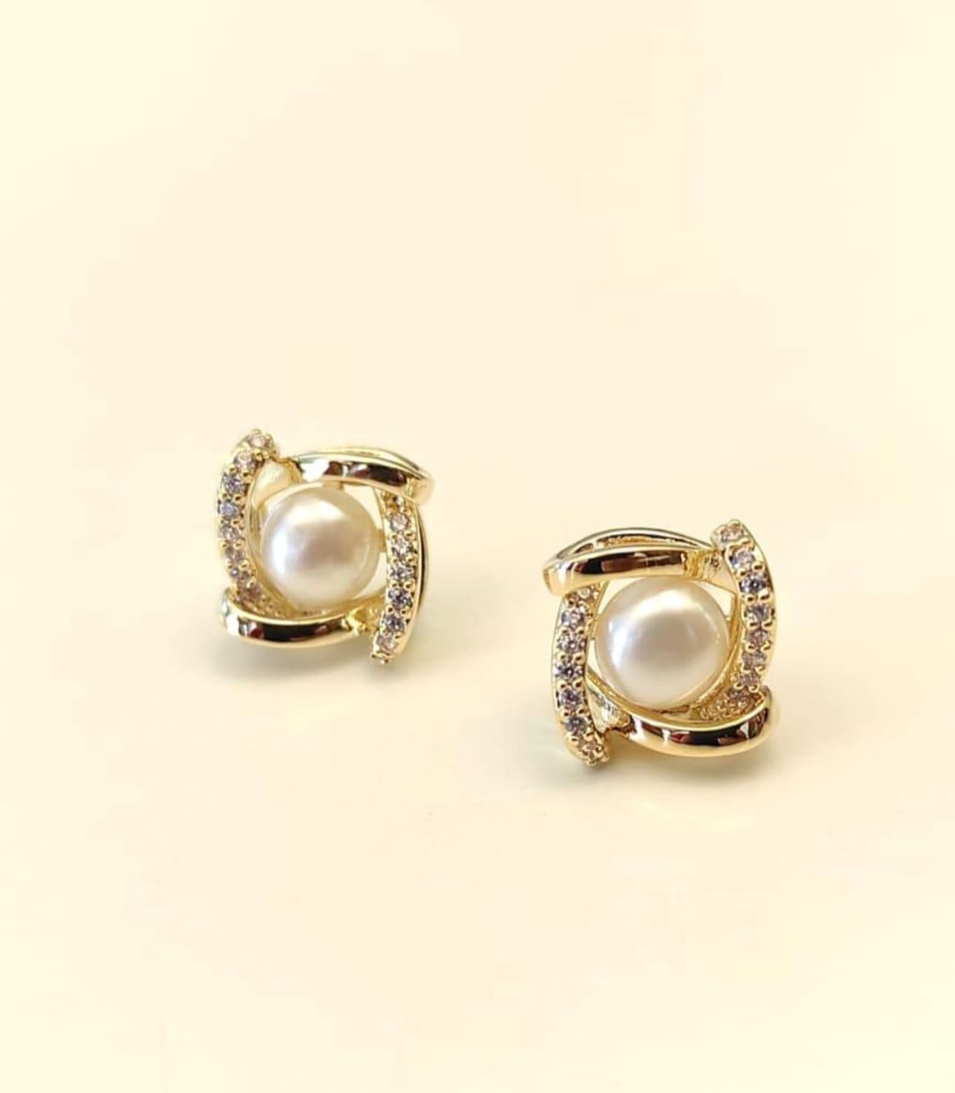 Pearl Earrings