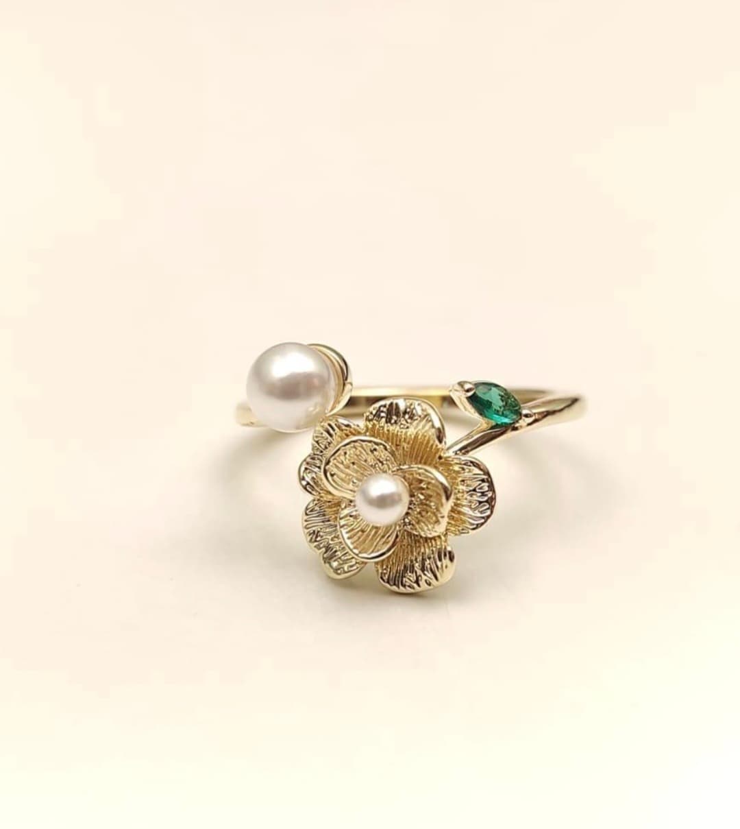 Pearl Ring