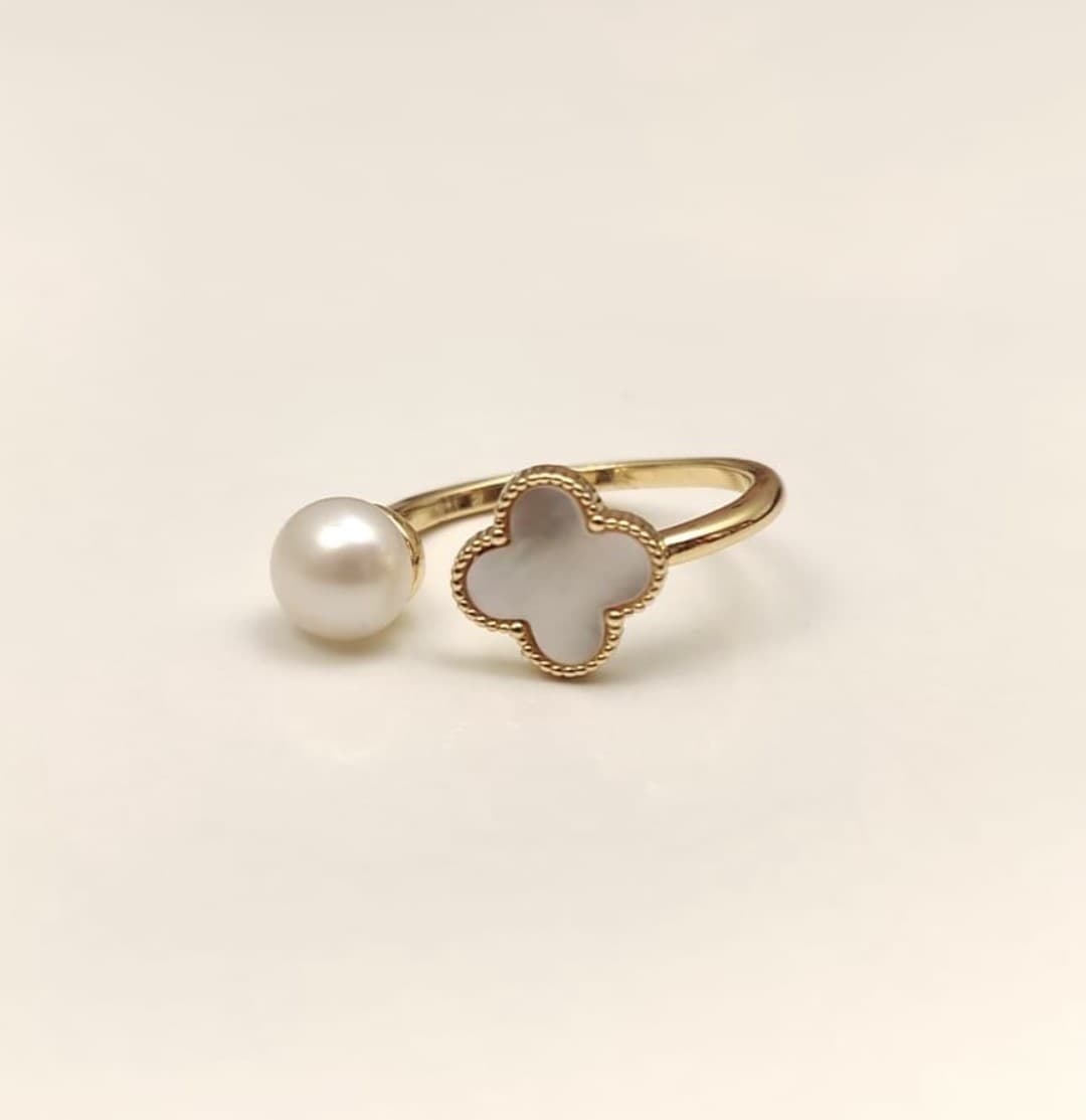 Pearl Ring