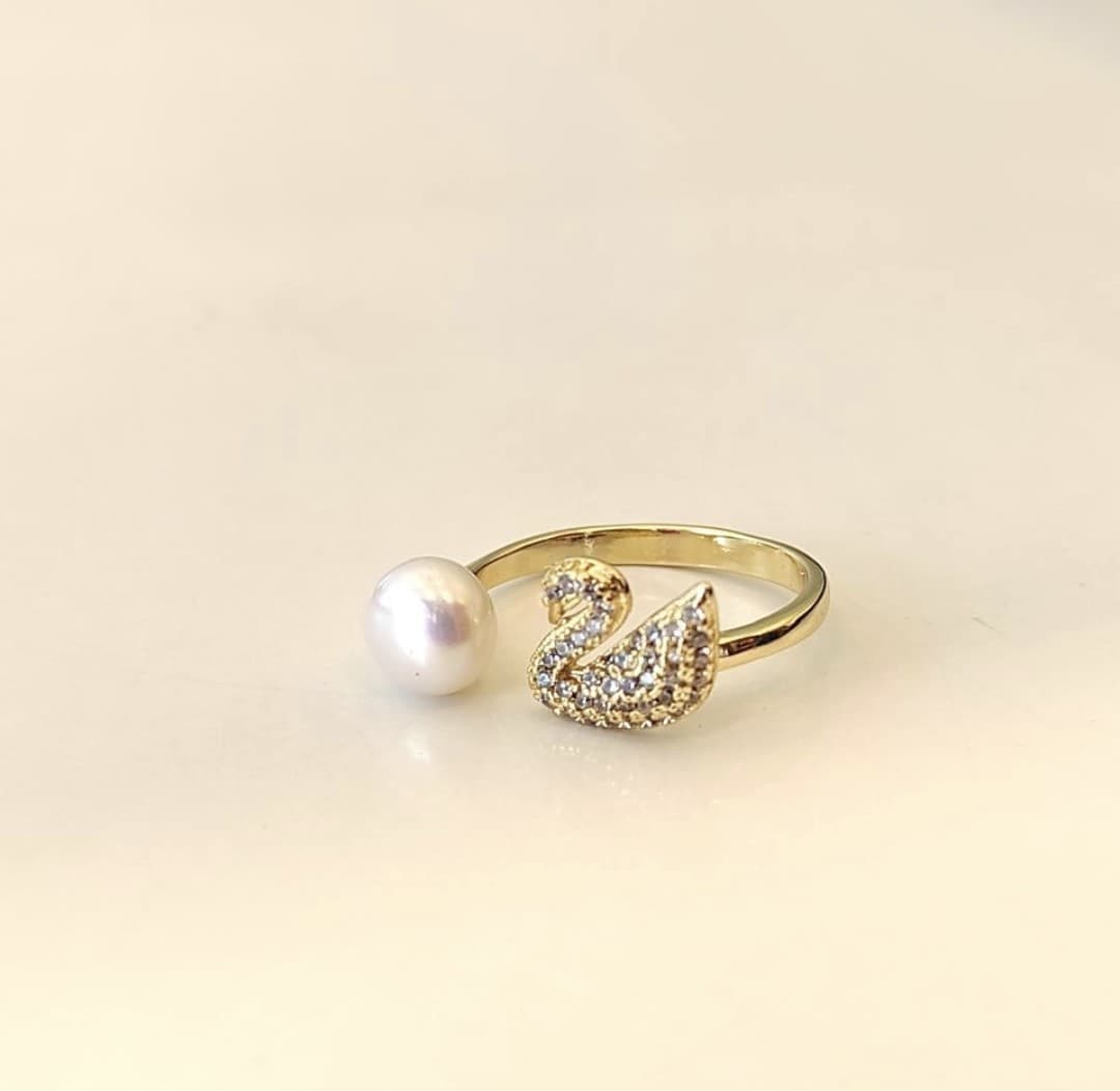 Pearl Ring